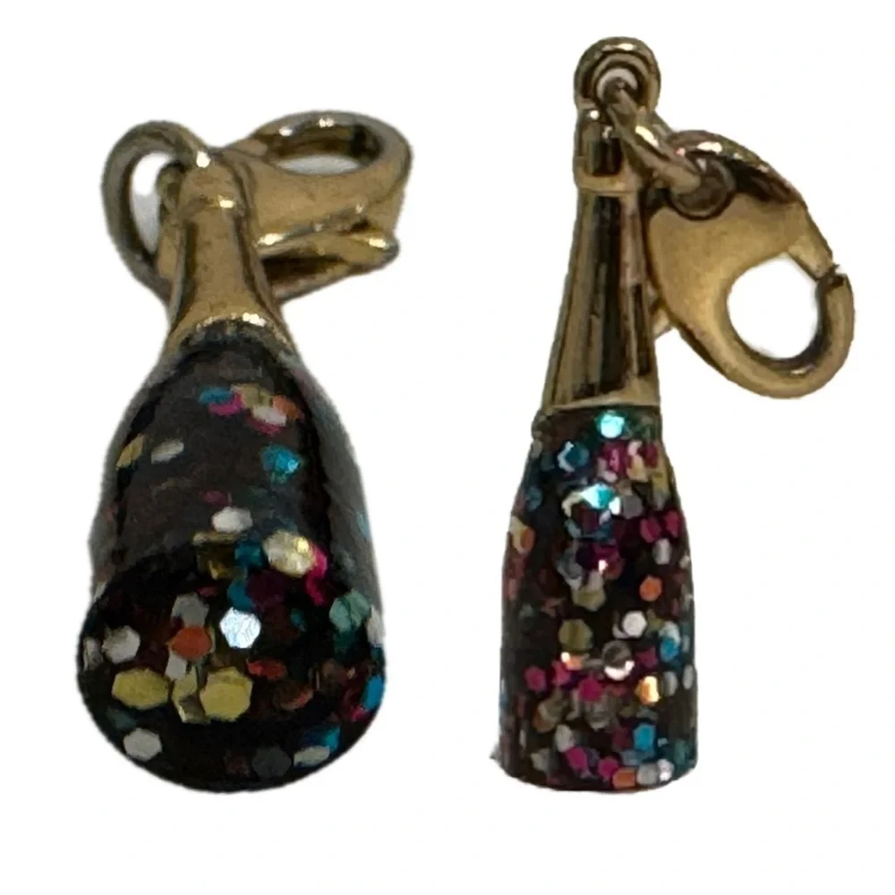 KATE SPADE CHAMPAGNE GLITTER WINE BOTTLE CHARM BRACELET HOW CHARMING NO BRACELET - Picture 2 of 6